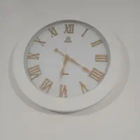 ساعت دیواری