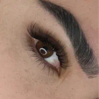 اکستنشن تخصصی مژه و لیفت ابرو