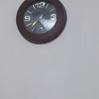 ساعت دیواری