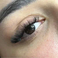 ااکستنشن مژه و لیفت و لمینت ابرو و مژه و آموزش|خدمات آرایشگری و زیبایی|کرج, گلشهر|دیوار