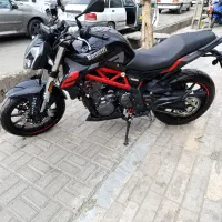 بنلی ۳۰۰ جفت سیلندر۴۰۱