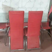 میز غذا خوری شش نفره سالم شیشه ای وچهار عدد صندلی|میز و صندلی غذاخوری|همدان, |دیوار