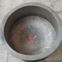 دیگ مسی بزرگ