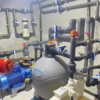 کارگر جهت لوله کشی