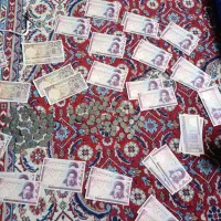 اسکناس و سکه پهلوی و جمهوری فوق بانکی.