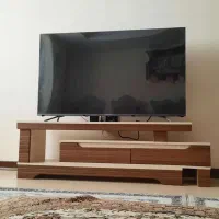میز تلویزیون در حد نو
