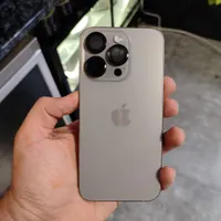 اپل iPhone 15 Pro با حافظهٔ ۲۵۶ گیگابایت