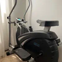 دوچرخه ثابت و اسکی فضایی