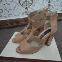 چند عدد کیف و کفش نو|کیف، کفش، کمربند|اردبیل, |دیوار