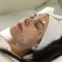 فشیال تخصصی با بهترین متریال (سالن درسا)