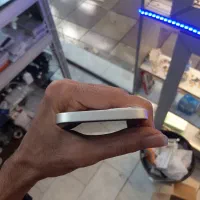 آیفون 13 سفید 256 گیگ تمیز و سالم|موبایل|دماوند, دماوند|دیوار