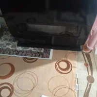 بخاری بسیار تمیزو میز غذا