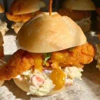 سفارش انواع فینگرفود کیک دسر شیرینی|خوردنی و آشامیدنی|اصفهان, جلالیه|دیوار