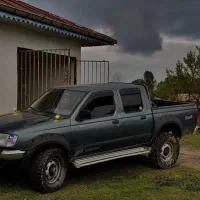 پیکاپ ۸۱ فوق العاده سالم و درحد