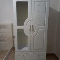 کمد بچگانه و ساعت ایستادا