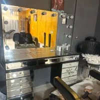 وسایل آرایشگاه|آرایشگاه و سالن‌های زیبایی|خرم‌آباد, |دیوار