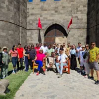 تور گروهی ارزان شمال، وان، ارمنستان،اربیل،کویر|تور و چارتر|شیراز, اصلاح‌نژاد|دیوار