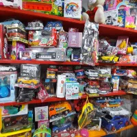 اسباب بازی تعداد زیاد نصف قیمت فاکتورشهرک تعاون