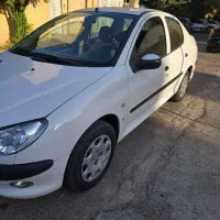 پژو 206صندوقدارv8|خودرو سواری و وانت|شیراز, شهرک فرزانگان|دیوار