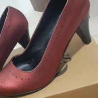 کفش کاملا نو