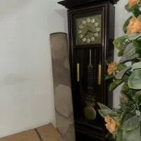 فرش ۱۲ متری.میز تلویزیون شیشه ای .ساعت ایستاده|فرش|مبارکه, |دیوار