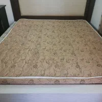 تخت ،کف تخت و تشک و کمد