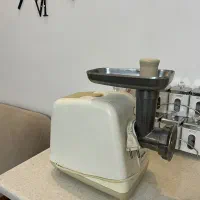 چرخ گوشت استفاده نشده و سالم