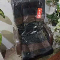 صندلی اداری و میز مدیریت|دفتر کار|بومهن, |دیوار