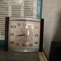 ساعت دیواری