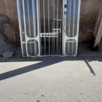 سه عدد پنجره بزرگ ۲در دو۶۰