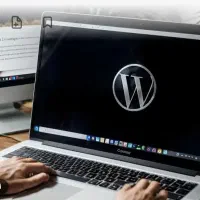 نیازمند پشتیبان سایت