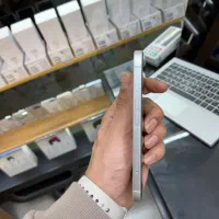 ایفون ۱۶نرمال ۱۲۸ سفید ریجستر شرکتی|موبایل|ورامین, ورامین|دیوار