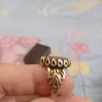 انگشتر عقیق اصل کنده کاری شده  با سواربی نقص