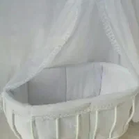 تخت کنار مادر (گهواره)
