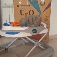 روروئک دیلیجان و صندلی ماشین