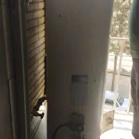 ابگرمکن زمینی جواهرنشان سالم و روشن