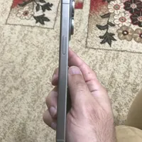 اپل iPhone 15 Pro Max با حافظهٔ ۲۵۶ گیگابایت