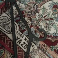 آویز پلاستیکی