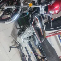 موتور  سیکلت ۲۰۰ همتاز