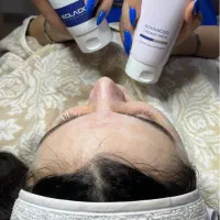 مدل پاکسازی تخصصی پوست پکیج کامل|خدمات آرایشگری و زیبایی|رشت, چله خانه|دیوار