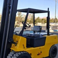 لیفتراک سهندوهاستر ۲.۵ تن|خودرو سنگین|تبریز, |دیوار