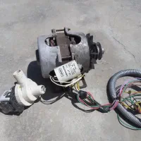 دینام کهنه شو و پمپ سالم