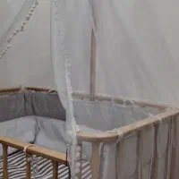 تخت کودک جنس چوب در حد صفر