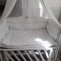 گهواره|تخت و صندلی بچه|کاشمر, |دیوار