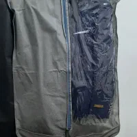 کت و شلوار سرمه ای|لباس|لاهیجان, کاروانسرابر|دیوار