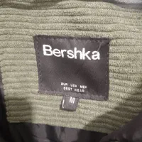 کاپشن گرم|لباس|تربت جام, پاسداران|دیوار