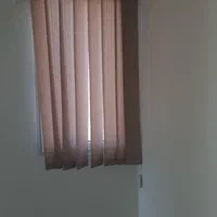 پرده خوب کرکره ای خیلی تمیزوسالم وآماده|پرده، رانر، رومیزی|اصفهان, لاله|دیوار
