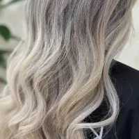 تمام خدمات زیبایی درسالن ب صورت تخصصی|خدمات آرایشگری و زیبایی|صدرا-فارس, فاز ۱|دیوار