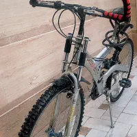 دوچرخه سایز ۲۶ سالم / لاستیک نو/کمک فنر دار|دوچرخه، اسکیت، اسکوتر|قم, باجک دو|دیوار