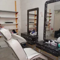 وسایل آرایشگاه بسیار تمیز بدون خش